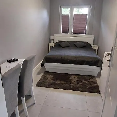 King Chris Apartment Gdansk